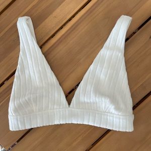 alo super soft deep v bra